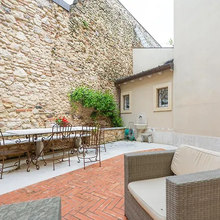Bagolina Botique - Vicino Alla Terme Bed & Breakfast