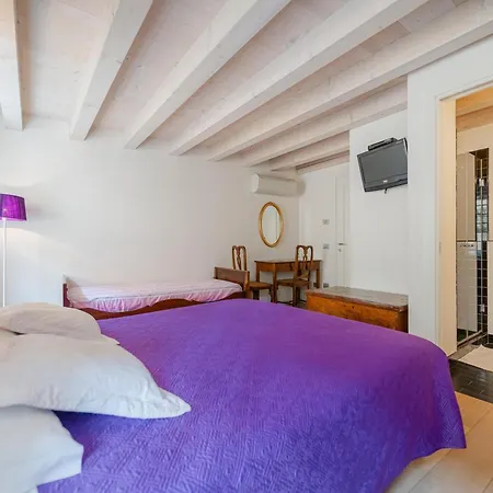 Bagolina Botique - Vicino Alla Terme Bed & Breakfast *